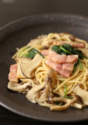 天然だしパックで作る キノコの和風パスタ-レシピのメイン写真