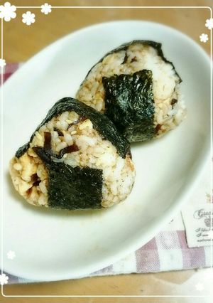 卵とおかか昆布のおにぎり-レシピのメイン写真