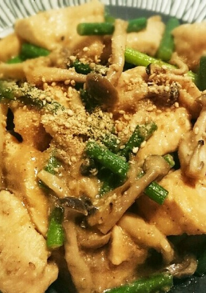 にんにくの芽と鶏肉のごまみそ炒め-レシピのメイン写真