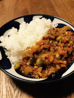 超簡単!野菜の旨味たっぷりキーマカレー-レシピのメイン写真