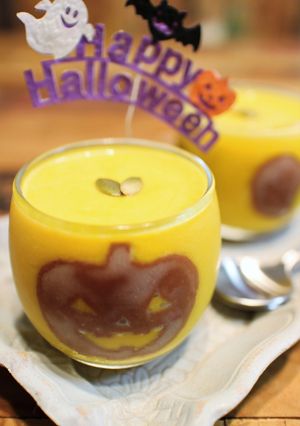 ハロウィンに♬濃厚トロトロかぼちゃプリン-レシピのメイン写真