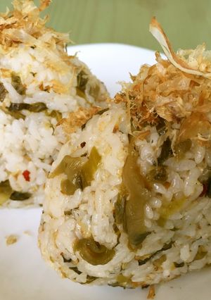 ☆博多辛子高菜 鰯節 おにぎり-レシピのメイン写真