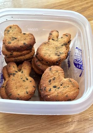おからゴマクッキー。糖質制限ダイエットに-レシピのメイン写真