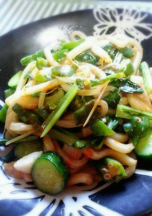 残り野菜でお家でランチ♪時短麻婆うどん♡-レシピのメイン写真