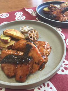 ブリだけじゃない!秋鮭の照り焼き-レシピのメイン写真