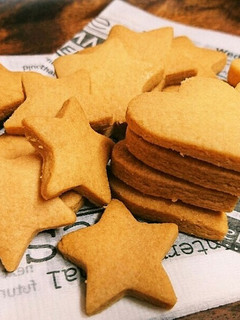 マーガリン100のさくさく型抜きクッキー-レシピのメイン写真