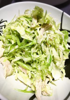 キャベツと蒸し鶏のゴママヨサラダ-レシピのメイン写真