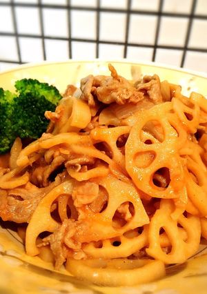 れんこんと豚こま メイン簡単 デミ風炒め-レシピのメイン写真