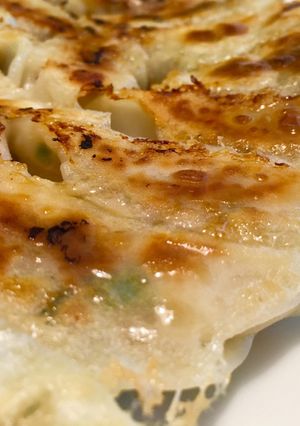 ヘルシー・簡単・超絶品✨お豆腐ニラ餃子♬-レシピのメイン写真