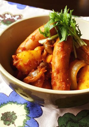 ウインナーでお手軽♪トマト味噌肉じゃが-レシピのメイン写真