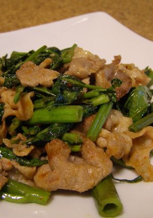 超簡単♪キムチの素で肉野菜炒め-レシピのメイン写真