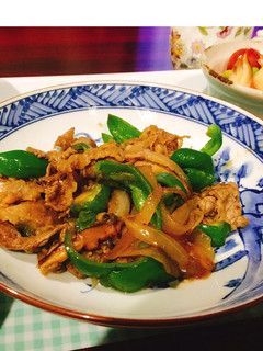 母ごはん★牛バラと玉ねぎ椎茸焼き-レシピのメイン写真