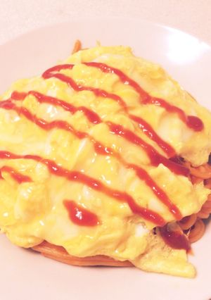 シンプルで簡単♪トロトロ卵とナポリタン☆-レシピのメイン写真