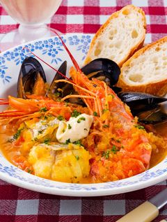 たっぷり魚介の本格トマトブイヤベース-レシピのメイン写真