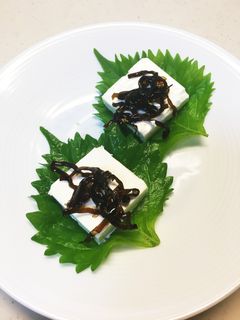 1分完成♪クリチとごま昆布の簡単おつまみ-レシピのメイン写真