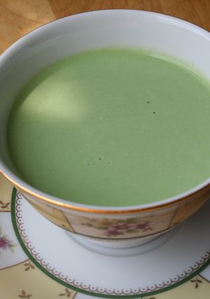 簡単！綺麗な緑の小松菜の牛乳スープ-レシピのメイン写真