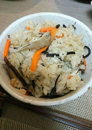 まいたけ炊き込みご飯-レシピのメイン写真