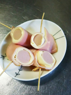 お弁当に魚肉ソーセージのハム巻き-レシピのメイン写真