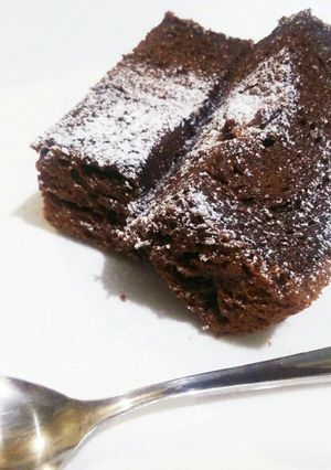 材料4つ☆しっとり濃厚ガトーショコラ-レシピのメイン写真