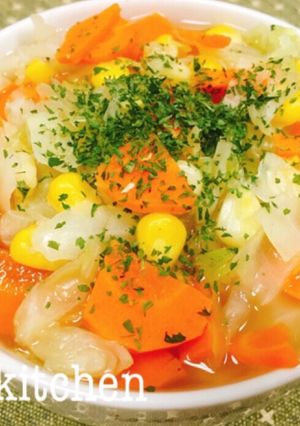 【簡単】キャベツと人参の食べる野菜スープ-レシピのメイン写真