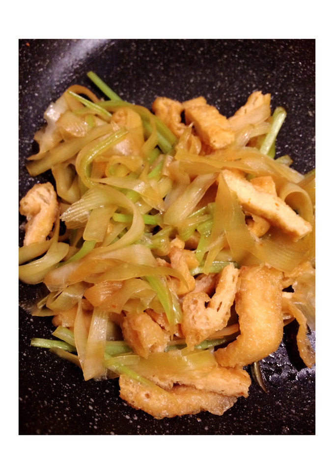 節約recipe♪大根の皮きんぴら✨-レシピのメイン写真