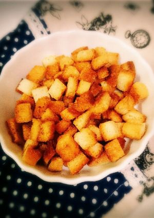 フランスパンクルトン-レシピのメイン写真