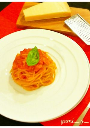 お店のトマトソースでポモドーロ♪-レシピのメイン写真