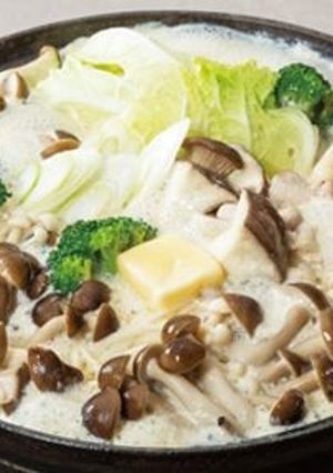 豆乳で♡味噌バターキノコの豆乳スープ鍋-レシピのメイン写真