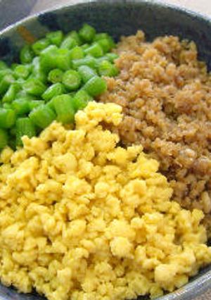 三色そぼろ丼-レシピのメイン写真