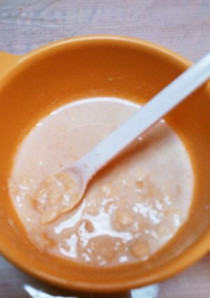 スピード離乳食☆お麩のきなこミルク-レシピのメイン写真