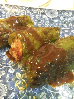 ジューシーな丸ごとピーマンの肉詰め-レシピのメイン写真