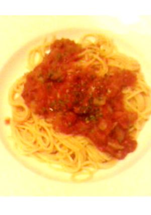 素材のうまみが生きるトマトソースパスタ-レシピのメイン写真