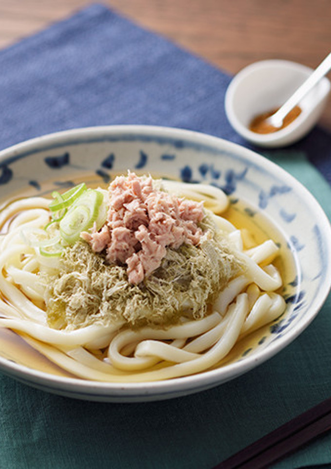 シーチキンととろろ昆布のアツアツうどん-レシピのメイン写真