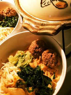 肉だんごキムチ煮込みうどん-レシピのメイン写真