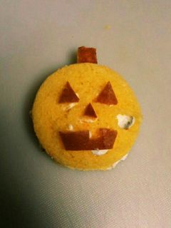 コロロでハロウィンフルーツサンド風♪-レシピのメイン写真