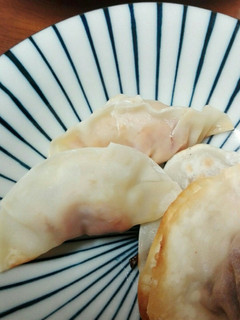 コロッケリメイクとろ~チーズポテト餃子♪-レシピのメイン写真