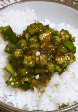 ご飯に最適☆ねばねばオクラかけご飯：覚書-レシピのメイン写真