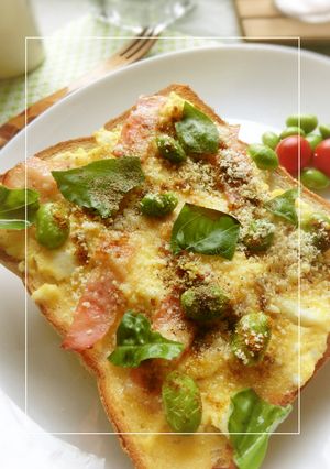 ゆで卵×ベーコンのバジルカレートースト-レシピのメイン写真