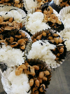 震災食 お米と煮豆-レシピのメイン写真