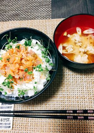 サイコロヤマイモと韓国風あじのなめろう丼-レシピのメイン写真