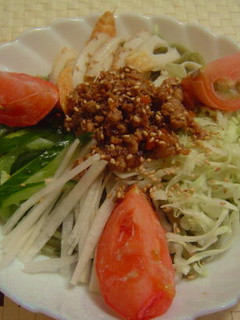 ★ごまだれサラダうどん(鯖そぼろ乗せ)★-レシピのメイン写真