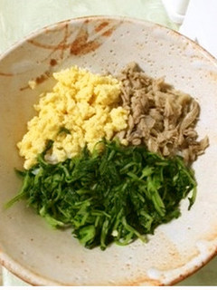 大根葉で三色丼-レシピのメイン写真