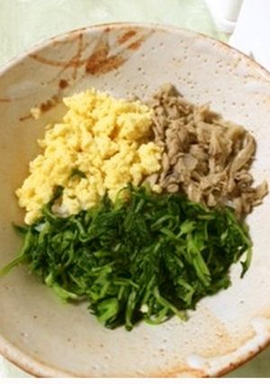 大根葉で三色丼-レシピのメイン写真