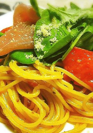 お洒落でピリ辛♪生ハムのアンチョビパスタ-レシピのメイン写真