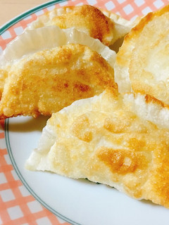 おやつにピッタリ!餃子の皮でアップルパイ-レシピのメイン写真