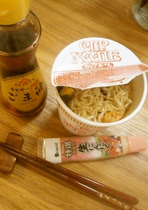 カップヌードルににんにく入れただけ♫-レシピのメイン写真