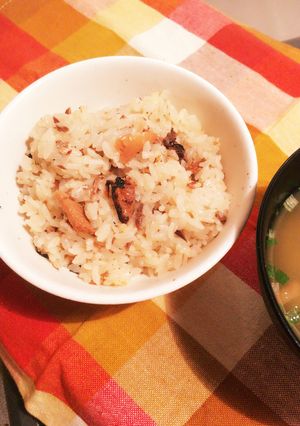 缶詰で♪カンタン手抜き炊き込みご飯✨-レシピのメイン写真