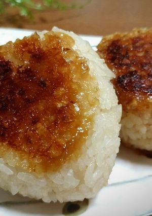 フライパンで甘味噌の焼きおにぎり-レシピのメイン写真