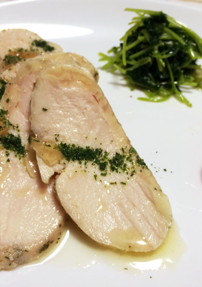 鶏ハム〜トマトと豆苗添え〜-レシピのメイン写真