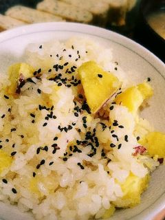 秋の味覚!さつまいもご飯-レシピのメイン写真